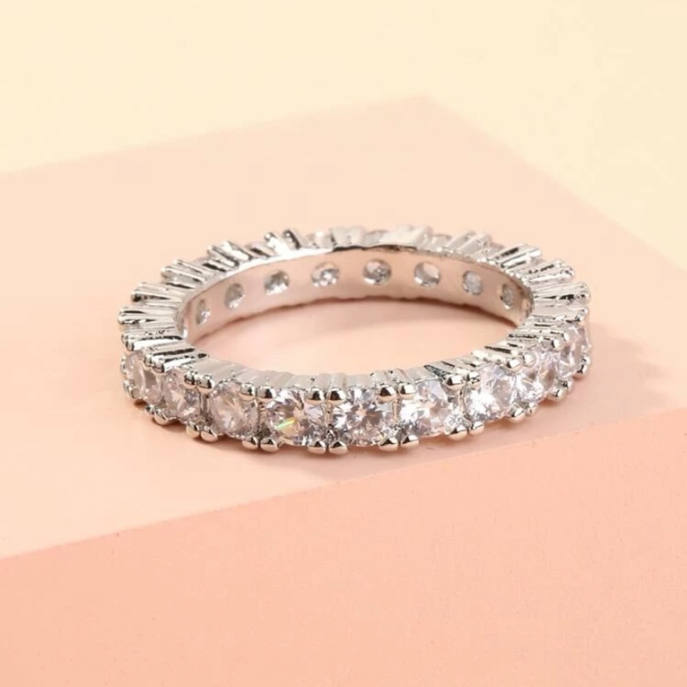 💍 1pc Rhinestone Decor Ring 💍 - Picture 4 of 4